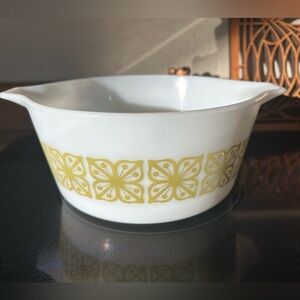Pyrex Verde #414-B Opal ware Mixing Bowl; 1 1/2 qt. Also known as Autumn Floral.